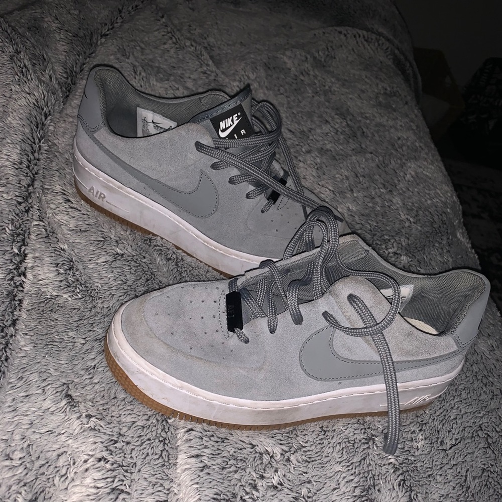Women’s Air Force one suede grey